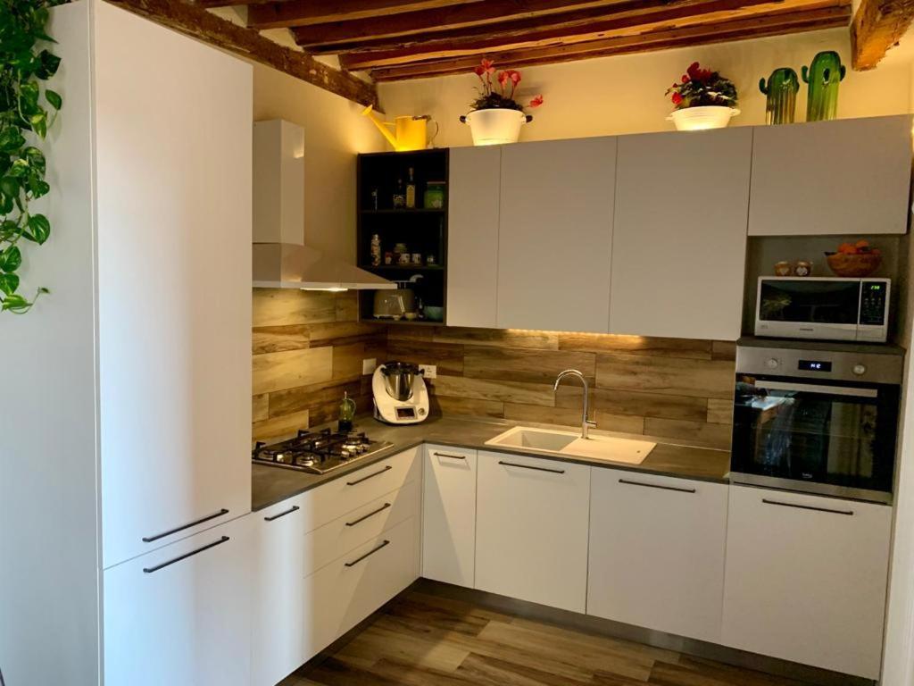 Casina Il Nido Di Lucca Lägenhet Exteriör bild